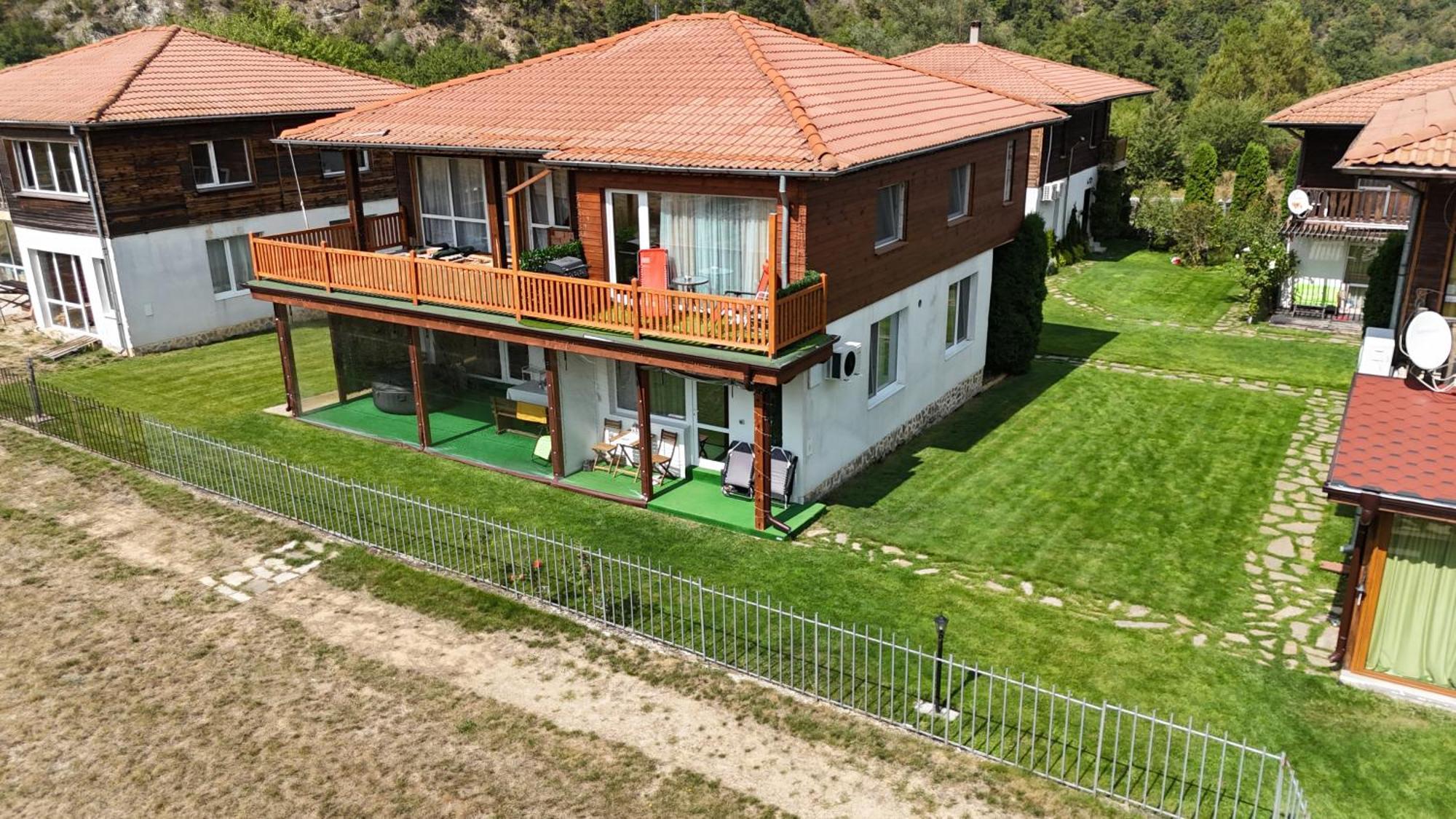 Апартамент Бела / Apartment Bela Raduil Bagian luar foto